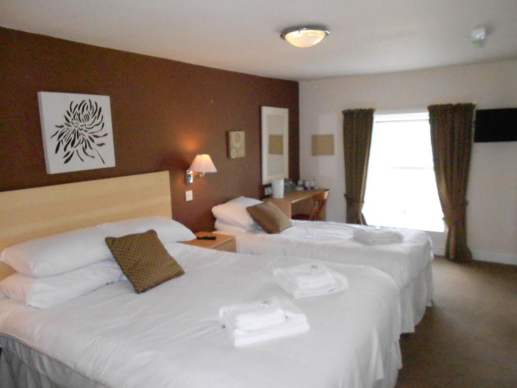 Whaley Bridge The Shady Oak B&B الغرفة الصورة